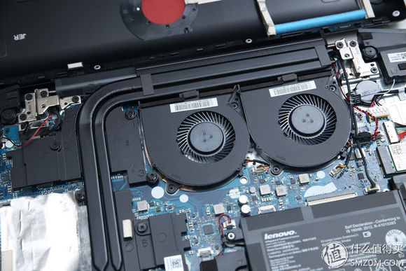 新品Y700-15ISK 自带固态接口和LG的IPS屏幕 完爆Y50