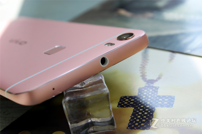 颜值爆表 赏vivo Xplay5醉美外观