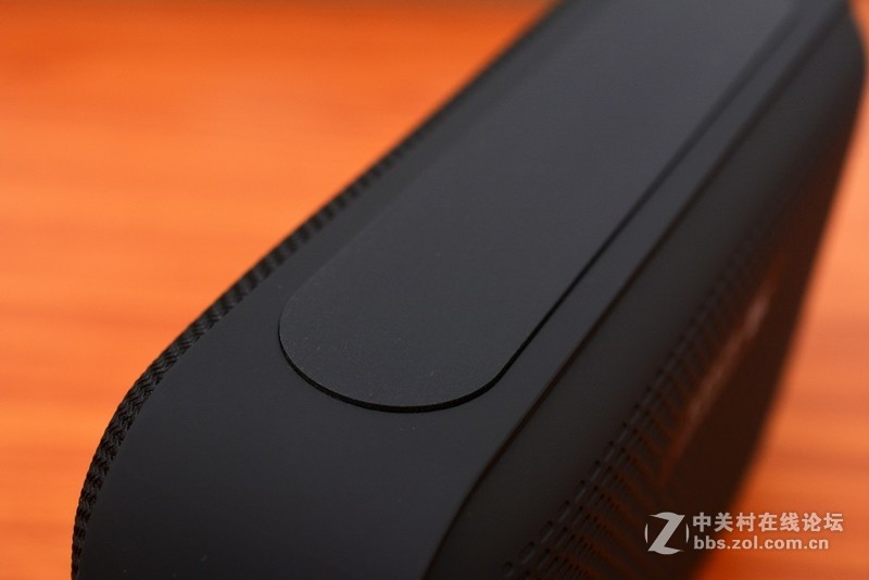 音质优良功能丰富，体验朗琴M550手提式时尚蓝牙音响