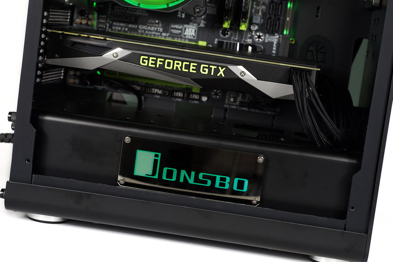 Nvidia GTX1080+乔思伯RM3+技嘉Sniper 绿色信仰装机