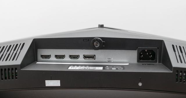 最具性价比的电竞显示器，记得帮男友收藏，这是他梦寐以求的礼物