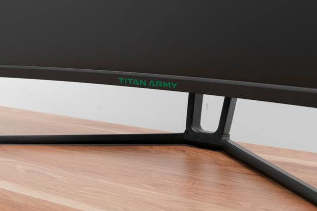 最具性价比的电竞显示器，记得帮男友收藏，这是他梦寐以求的礼物