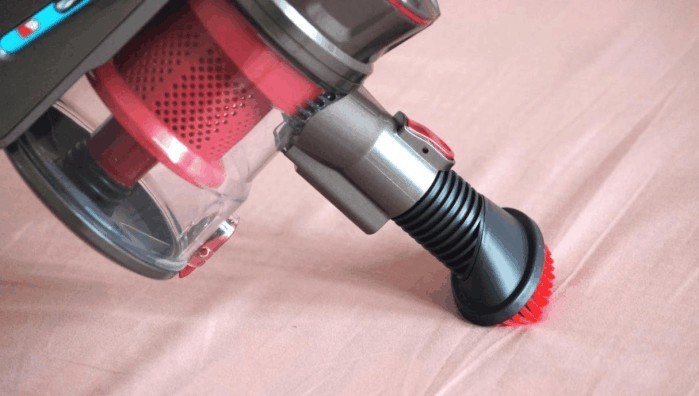 强劲吸力将所有灰尘垃圾一扫而光 斐纳无线手持吸尘器评测