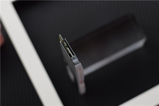 电脑内存选购经验，RGB灯光3200HZ，阿斯加特洛极W2内存如何？