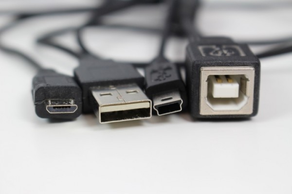 USB C和USB 3.1傻傻分不清？这篇文章可以帮你