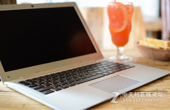 优雅XS挺好看的，就是不知道双十一那天什么价，能整到三千以下？？