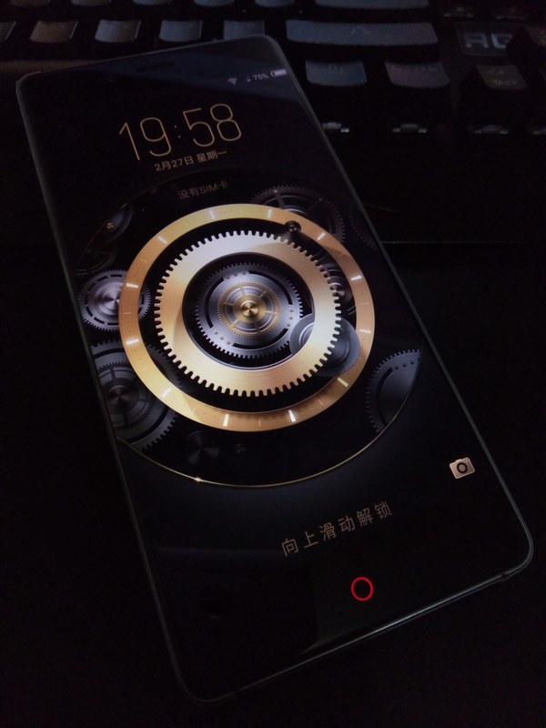 千元机里面的最佳颜值手机魅蓝5S评测