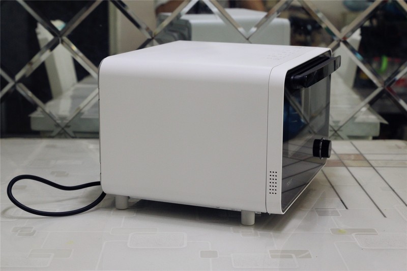 扭扭按按就能完成美食制作？小米有品TOKIT迷你智能电烤箱评测