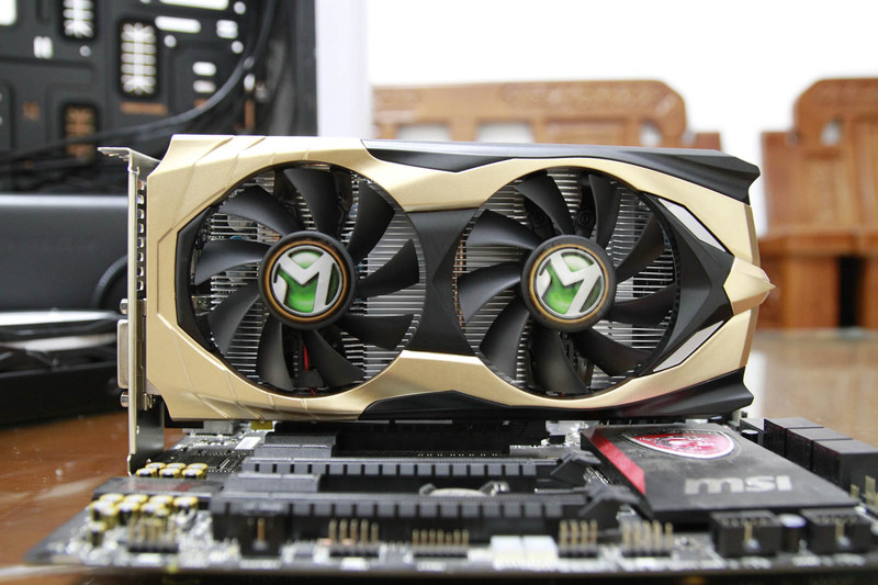 与大时代接轨，上手体验TT和谐号中塔机箱