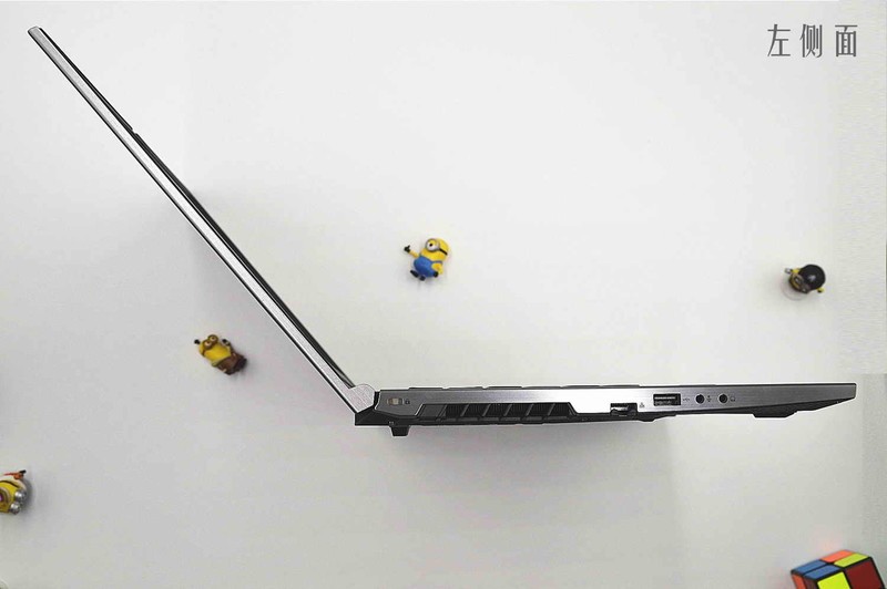 颜值没有名字那么可怕--深海幽灵Z2开箱&外观评测