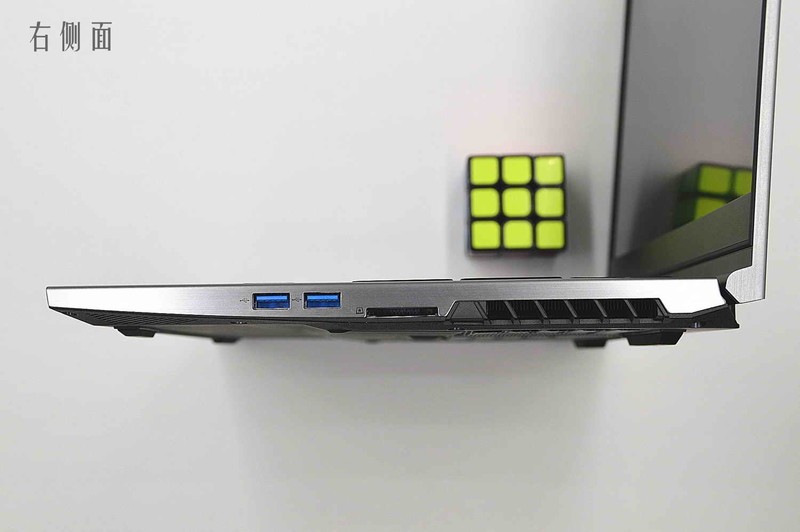 颜值没有名字那么可怕--深海幽灵Z2开箱&外观评测