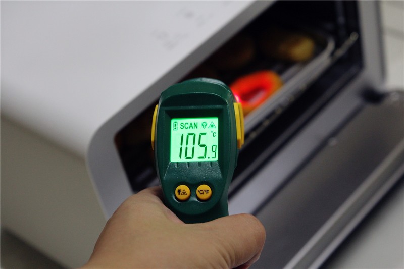 扭扭按按就能完成美食制作？小米有品TOKIT迷你智能电烤箱评测