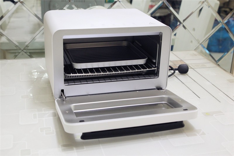 扭扭按按就能完成美食制作？小米有品TOKIT迷你智能电烤箱评测
