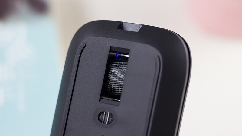 可以无线充电的无线鼠标，雷柏M550体验