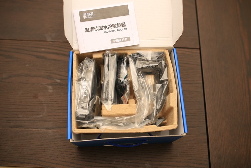 #超频三芯冻120#芯冻120的超频体验，硬件温度尽在掌握