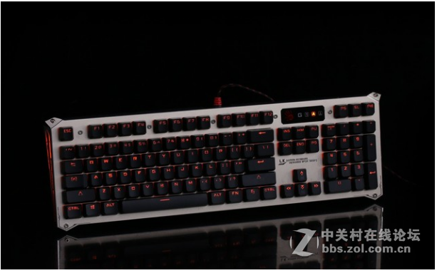 血手幽灵光轴B840键盘关键 1mm行程缩小