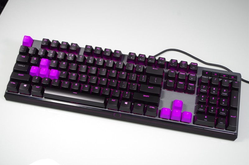 等灯等灯，整个MK750键盘都是RGB灯