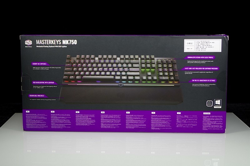 等灯等灯，整个MK750键盘都是RGB灯