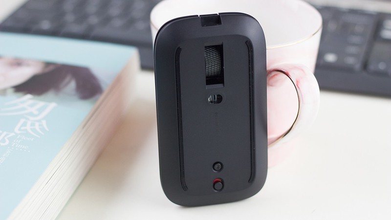 可以无线充电的无线鼠标，雷柏M550体验