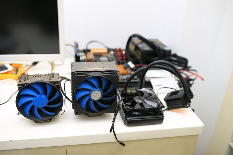 #超频三芯冻120#芯冻120的超频体验，硬件温度尽在掌握