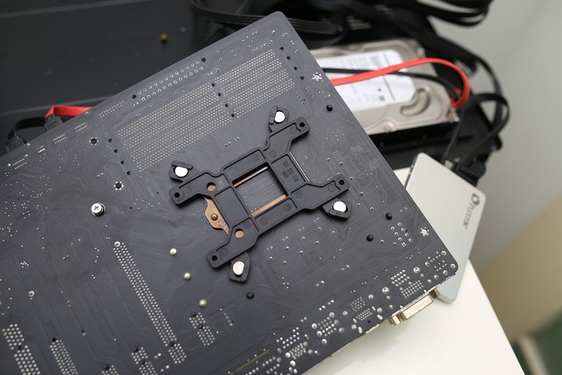 #超频三芯冻120#芯冻120的超频体验，硬件温度尽在掌握