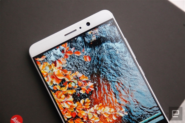 华为Mate9普通版开箱体验