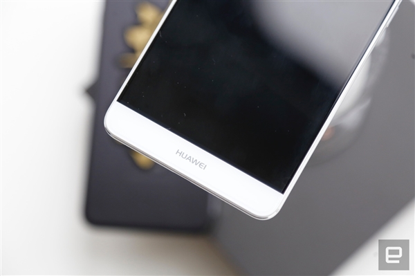 华为Mate9普通版开箱体验