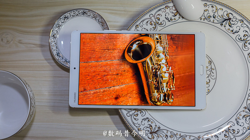 好听好看好悦耳   华为平板 M3体验最佳影音