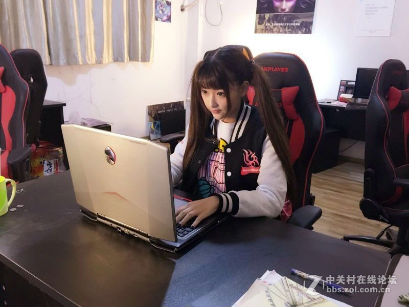 女王归来，911M的女神测评