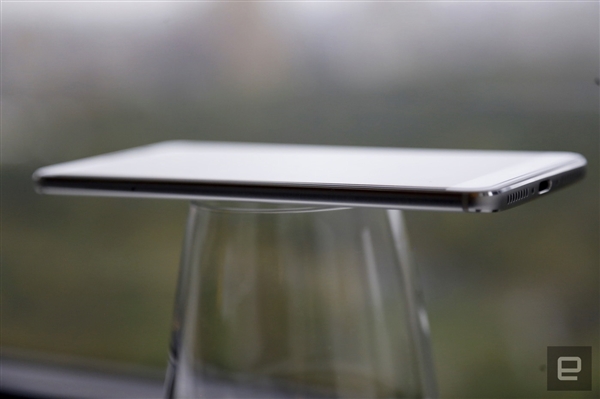 华为Mate9普通版开箱体验