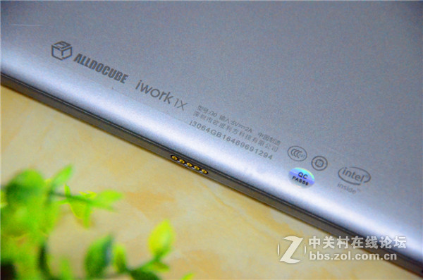 酷比魔方 iwork1X平板电脑体验评测:合二为一，“轻薄”只为你！