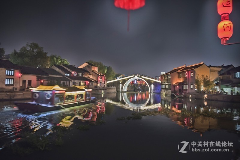 一组手持夜景---看看此头的防抖性能