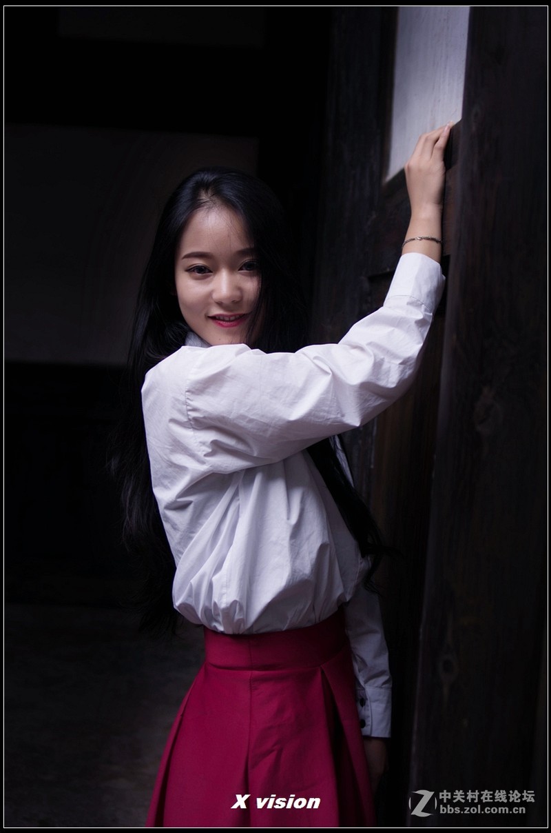 烟灯山“群殴”模特事件--梅婷表妹在场