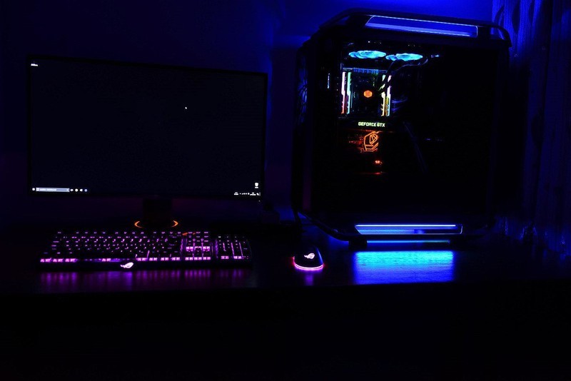 GIGABYTE X399 DESIGNARE EX 主板开箱上机