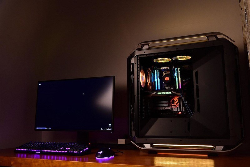 GIGABYTE X399 DESIGNARE EX 主板开箱上机