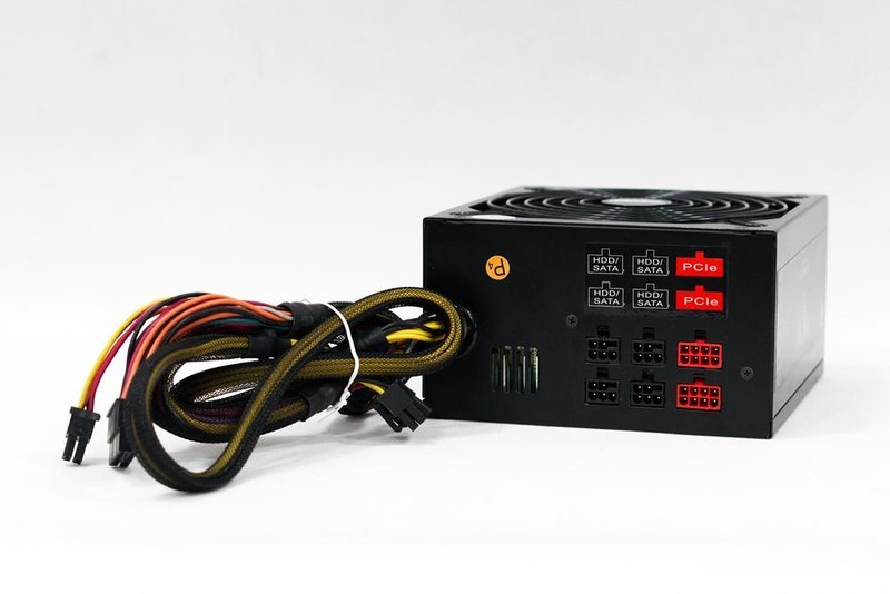 上W电脑只吃鸡？是时候展现真正的潜力了