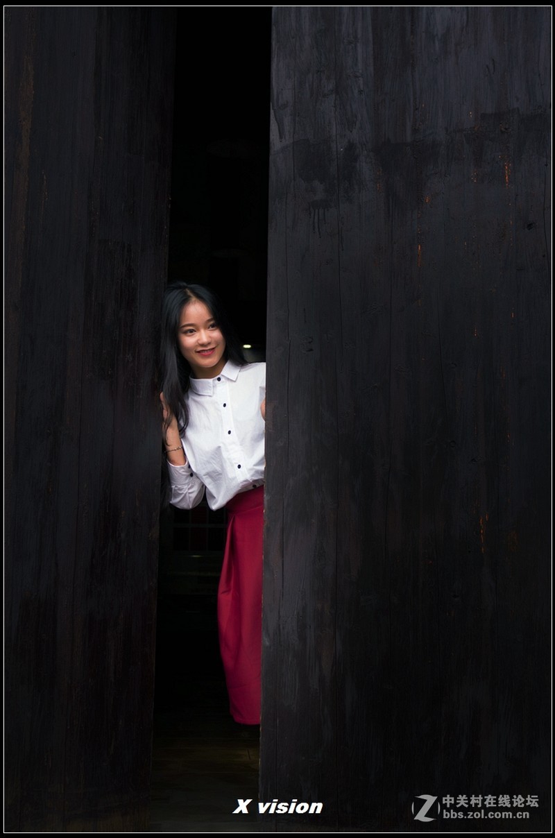 烟灯山“群殴”模特事件--梅婷表妹在场