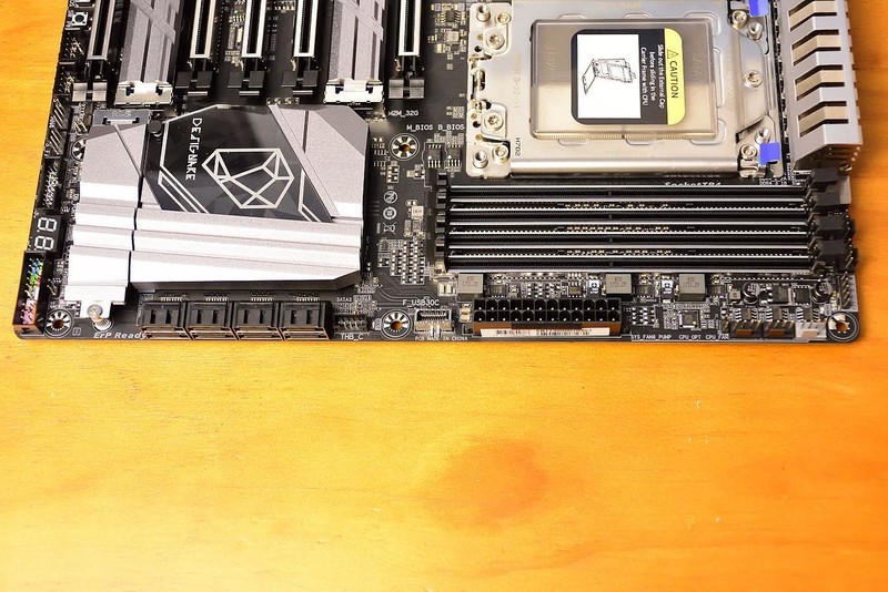GIGABYTE X399 DESIGNARE EX 主板开箱上机