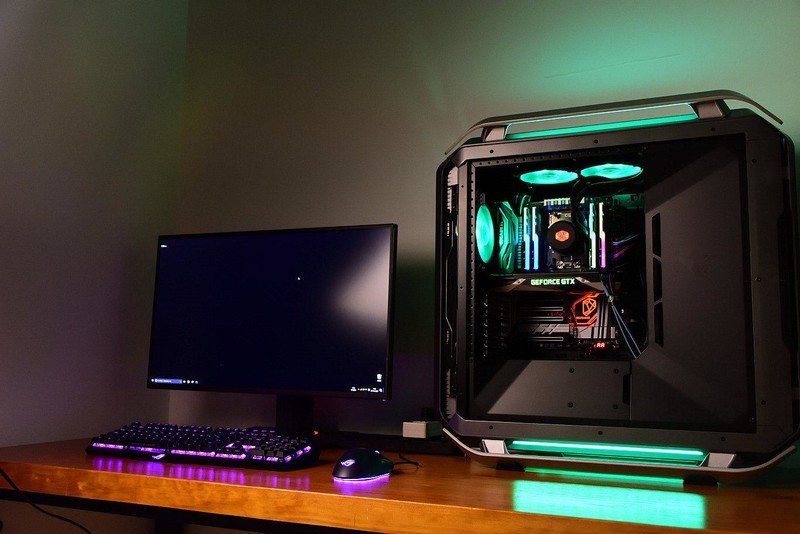 GIGABYTE X399 DESIGNARE EX 主板开箱上机