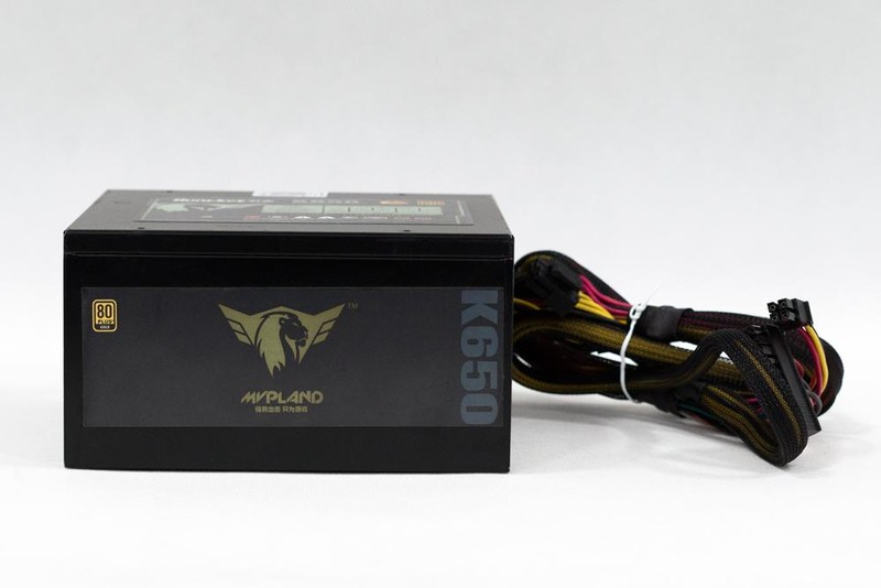 上W电脑只吃鸡？是时候展现真正的潜力了