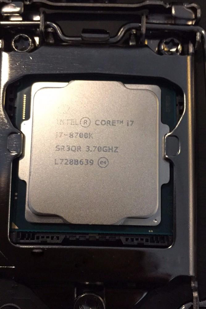 上W电脑只吃鸡？是时候展现真正的潜力了