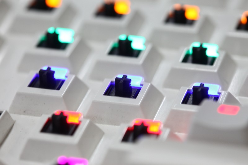 “快、准、狠”把玩血手幽灵B740，感受完美快感