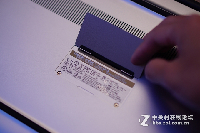 还不错的 4K 影音本，XPS 15 轻分享