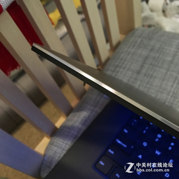 还不错的 4K 影音本，XPS 15 轻分享