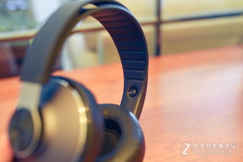 入门头戴也给力，突显性价比的飞利浦SHP8000