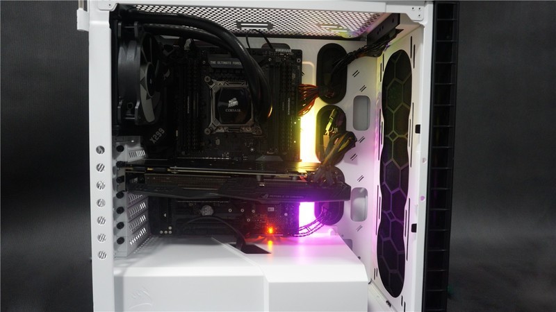 吃鸡游戏测试：单通道、双通道、三通道，哪个更适合吃鸡呢?