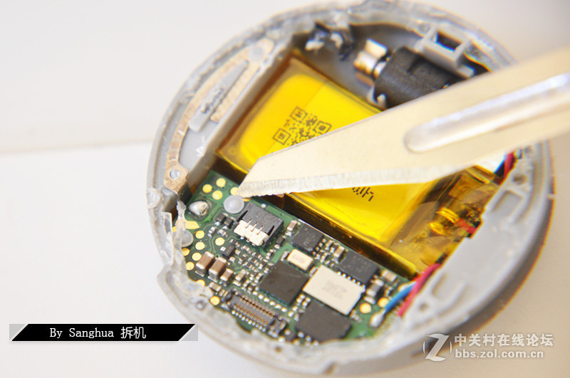 精工细作 不同凡响 荣耀手环zero拆机！