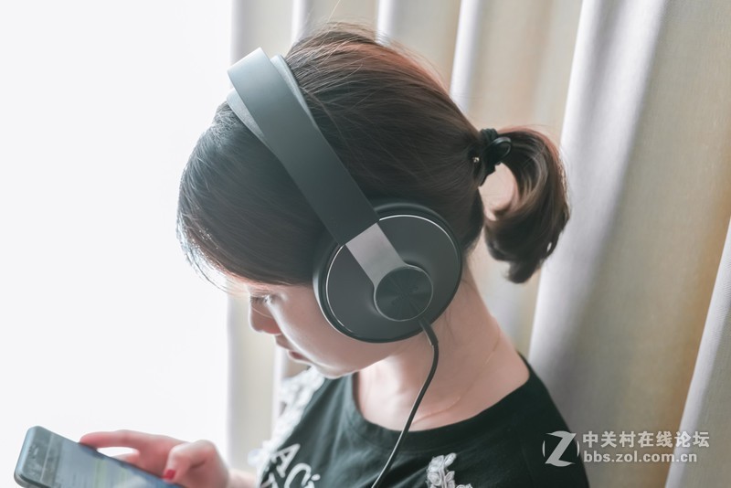 入门头戴也给力，突显性价比的飞利浦SHP8000