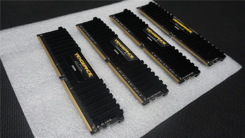 吃鸡游戏测试：单通道、双通道、三通道，哪个更适合吃鸡呢?