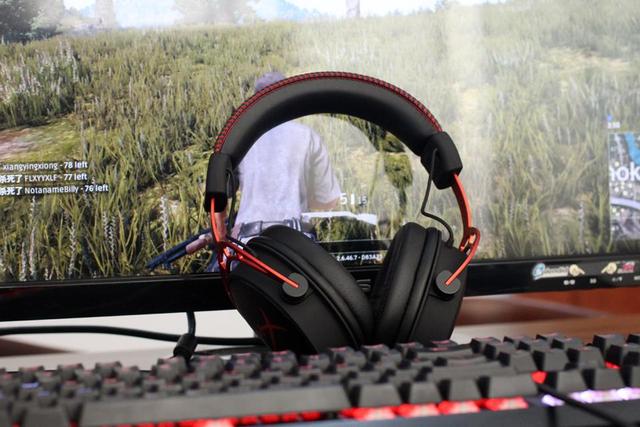 HyperX Cloud 阿尔法电竞耳机开箱体验：吃鸡的声音快感在这